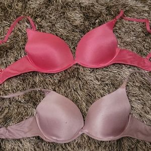 Victoria's Secret Push Up Bras 32C QTY 2